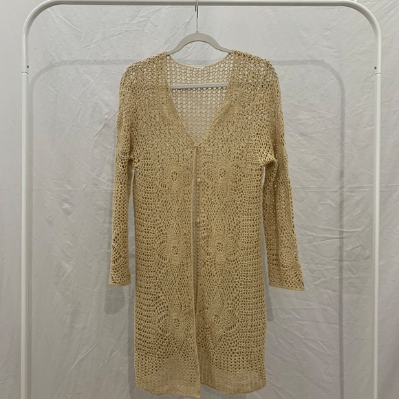 VINTAGE 70’s light tan crochet midi cardigan / boho coverup /open knit sweater - Picture 5 of 6